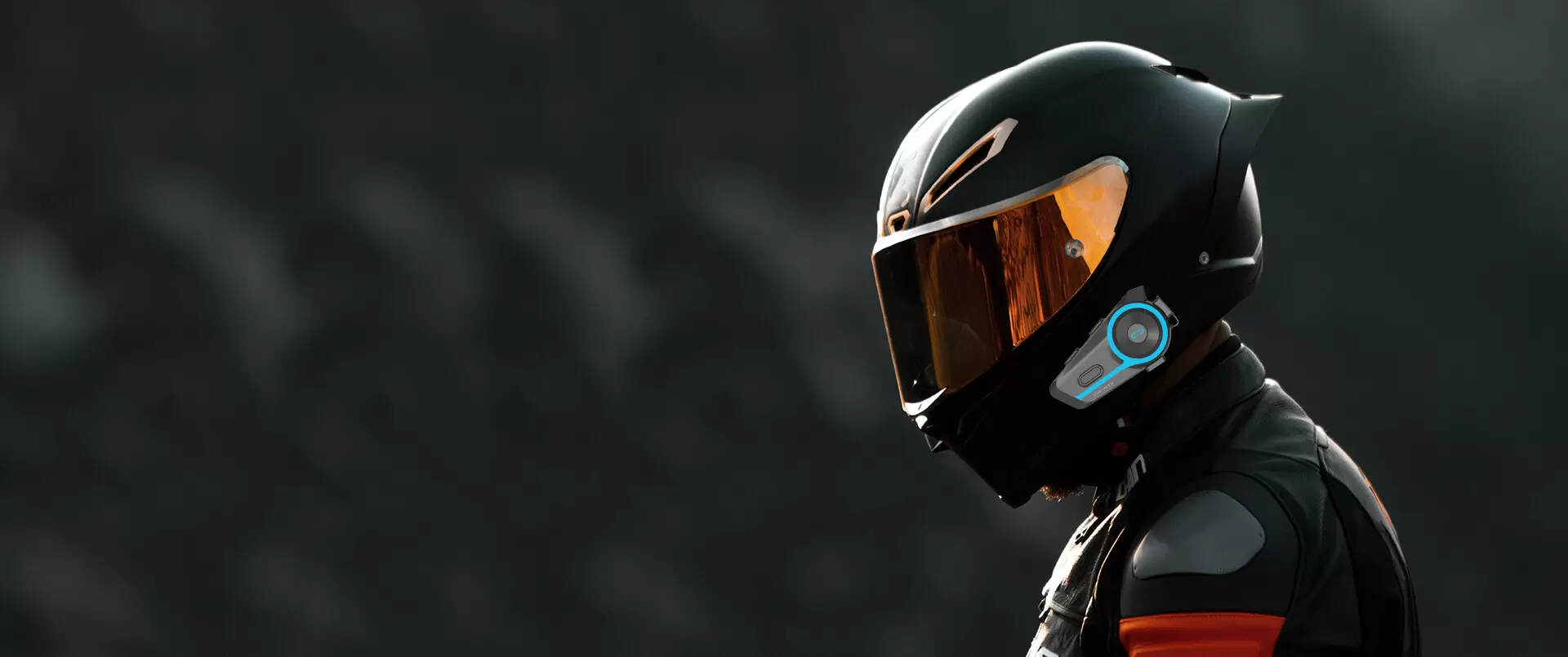 سماعة بلوتوث ذكية للخوذة